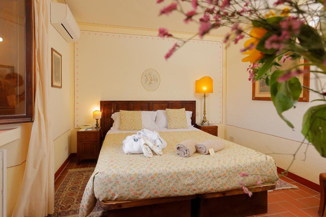 Relais Vignale & Spa Radda in Chianti Kültér fotó